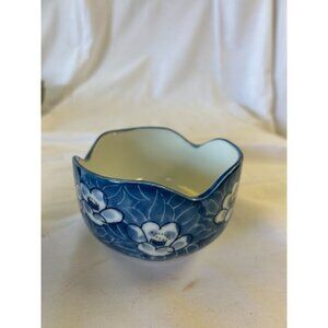 Hand-Painted Blue & White Floral Ceramic Bowl